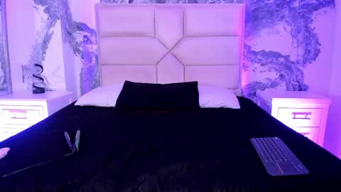 AriannaROux online show from September 2025 10:42:01 PM
