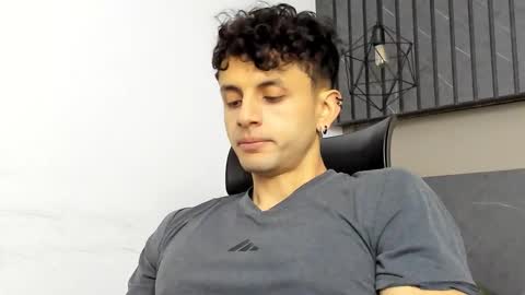 ariasaadeh online show from September 2025 11:55:01 AM