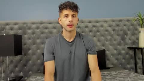 ariasaadeh online show from October 2025 12:17:02 PM