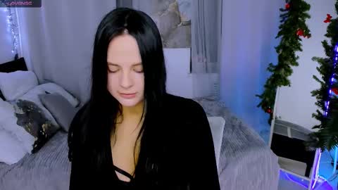 Snapshot of ariathorn chatting on December 2025 08:47:02 PM Aria online show from December 2025 08:47:02 PM