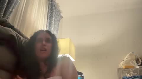 Aria online show from February 2025 04:26:02 AM