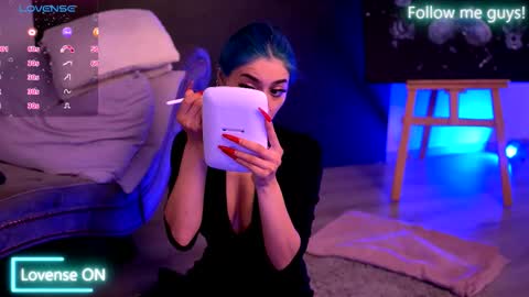 Aria  online show from October 2025 09:13:01 PM