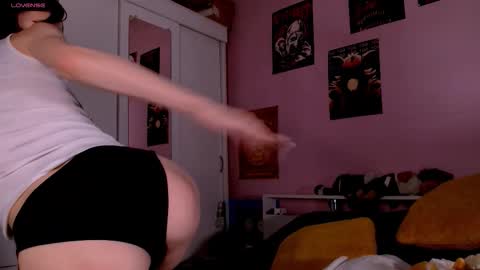 Snapshot of aribluush chatting on November 2025 06:34:01 AM aribluush online show from November 2025 06:34:01 AM