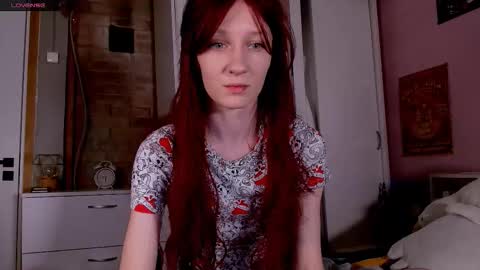 Snapshot of aribluush chatting on November 2025 12:32:01 AM aribluush online show from November 2025 12:32:01 AM