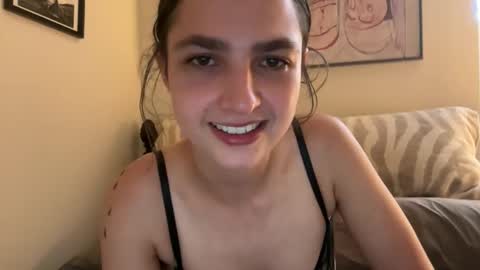 Ariel online show from September 2025 09:29:02 PM