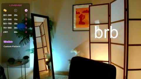 Snapshot of arielabradberry chatting on October 2025 05:54:02 PM Ariel online show from October 2025 05:54:02 PM