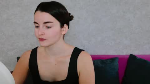 arielstonks_lovee online show from November 2025 04:46:01 AM
