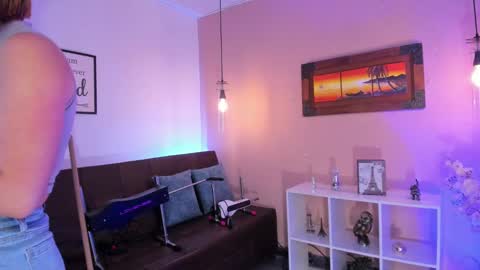  Arianna  online show from February 2025 07:17:02 PM