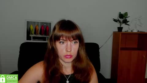 Arina online show from September 2025 11:23:02 AM