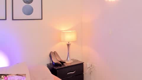   Nice to meet you  thumb up me please its important I  LOOK MY BIO DOWN online show from October 2025 06:36:01 PM