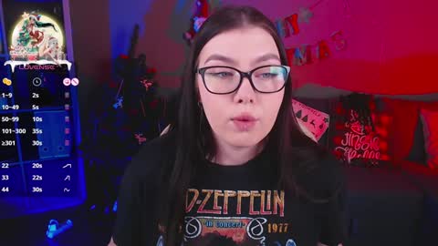 Astrid online show from December 2024 12:34:02 PM