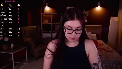 Astrid online show from February 2025 12:22:02 PM