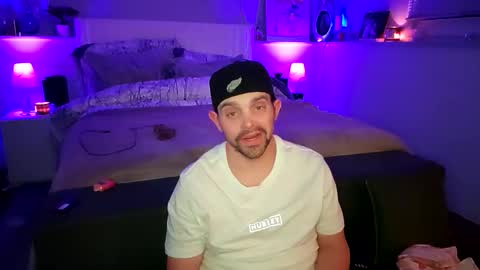 Snapshot of arky30 chatting on November 2025 04:45:02 AM Nutter Butter online show from November 2025 04:45:02 AM