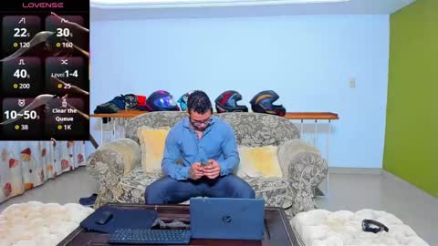 Snapshot of arnold_sexy_hot98 chatting on October 2025 10:02:02 AM arnold sexy hot98 online show from October 2025 10:02:02 AM