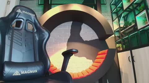 Snapshot of arohomlester chatting on October 2025 11:00:01 AM Arohom Lester online show from October 2025 11:00:01 AM