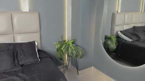 Snapshot of arohomlester chatting on December 2025 11:04:01 AM Arohom Lester online show from December 2025 11:04:01 AM