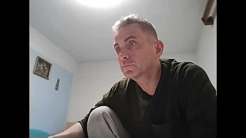 Snapshot of aromannn chatting on December 2024 06:13:01 PM aromannn online show from December 2024 06:13:01 PM