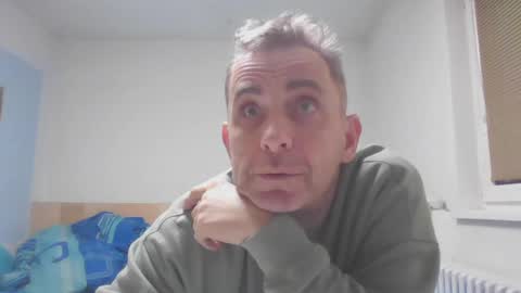 Snapshot of aromannn chatting on December 2024 05:15:02 PM aromannn online show from December 2024 05:15:02 PM