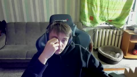 Snapshot of aron_neall chatting on October 2025 04:55:01 AM biggest penis online show from October 2025 04:55:01 AM