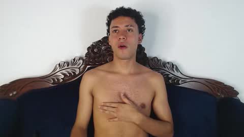 Snapshot of aroncooper1 chatting on November 2025 10:08:01 PM aron cooper online show from November 2025 10:08:01 PM