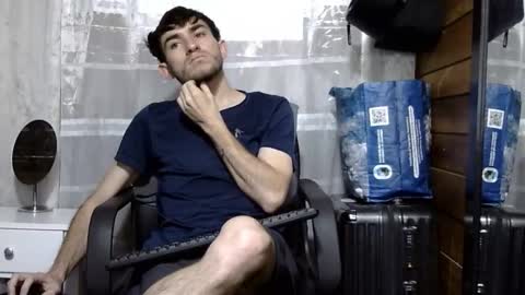 Aron G Franco online show from October 2025 06:40:02 PM