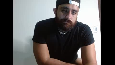 Snapshot of aronmiller404 chatting on October 2025 02:37:02 AM aronmiller online show from October 2025 02:37:02 AM