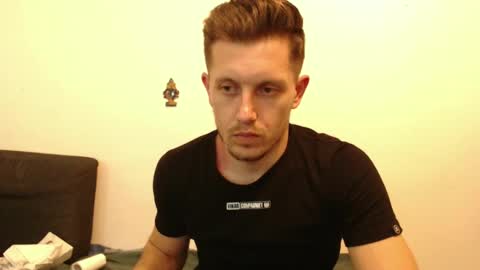 Snapshot of arromwilliam90 chatting on January 2025 08:30:02 PM arromwilliam90 online show from January 2025 08:30:02 PM