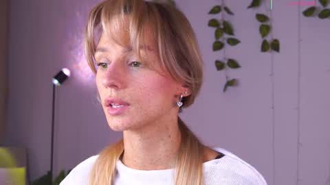 Snapshot of artease chatting on October 2025 07:39:02 AM Arti Next Streams - online show from October 2025 07:39:02 AM