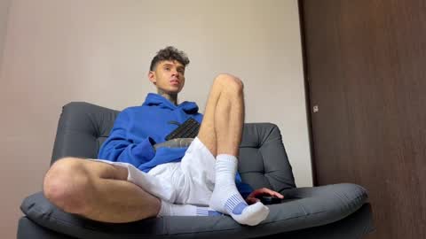 Snapshot of arteemiis chatting on March 2025 03:15:02 PM online show from March 2025 03:15:02 PM