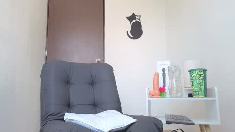 Snapshot of arteemiis chatting on October 2025 02:35:01 PM online show from October 2025 02:35:01 PM