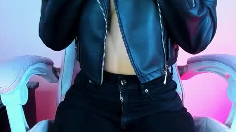 artemisa_leon online show from September 2025 03:08:02 AM