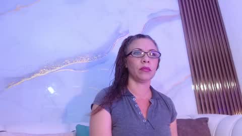 artemiza online show from September 2025 12:30:01 PM