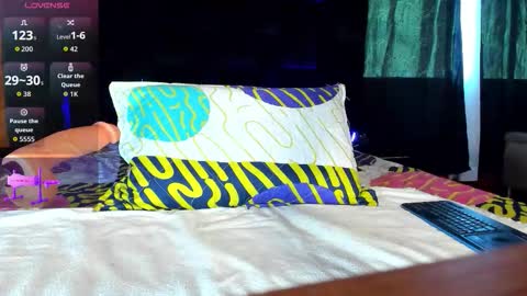 Arthur online show from November 2025 01:32:01 PM