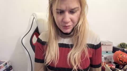 MIA online show from February 2025 08:42:02 PM
