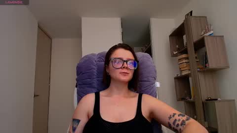 Ary 3 online show from October 2025 02:40:01 PM