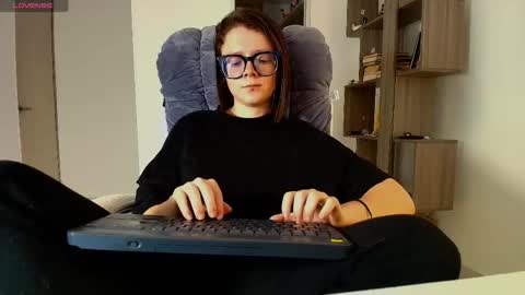 Ary 3 online show from November 2025 02:50:01 PM