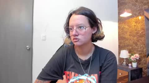 AsamiHattori  online show from October 2025 11:21:01 AM