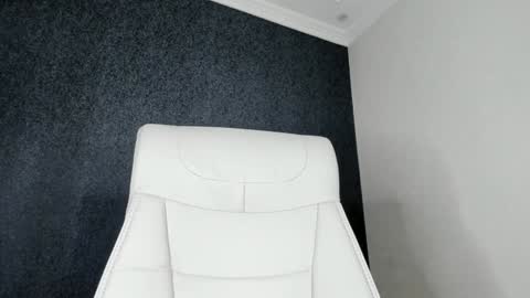 Snapshot of asami_san chatting on January 2025 10:39:02 AM Asami online show from January 2025 10:39:02 AM