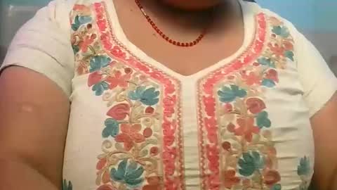 Snapshot of asha3388 chatting on December 2025 07:26:02 AM SONI online show from December 2025 07:26:02 AM