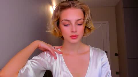 your pretty Ashley online show from February 2025 06:08:02 PM