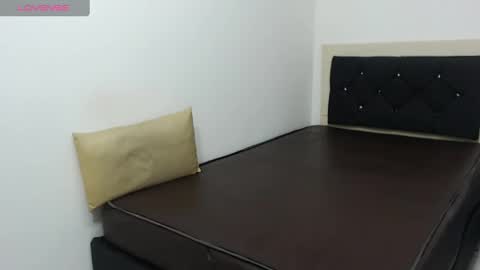 ashhlt online show from September 2025 02:49:01 AM