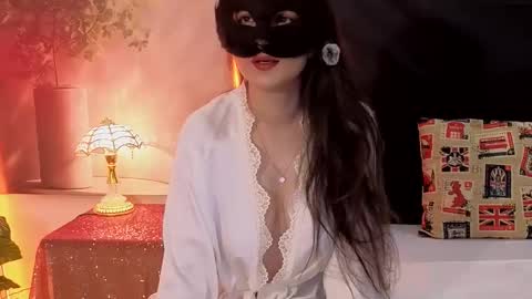 ash online show from October 2025 07:37:01 PM