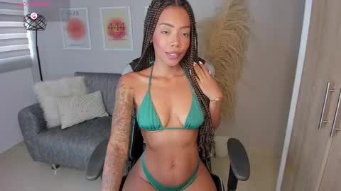 A S H L E Y online show from October 2025 09:15:01 PM