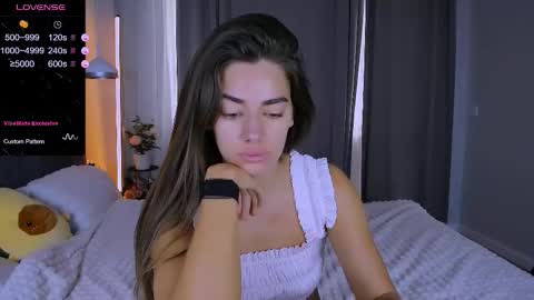 Snapshot of ashley__jess chatting on November 2025 08:58:02 AM Ashley online show from November 2025 08:58:02 AM