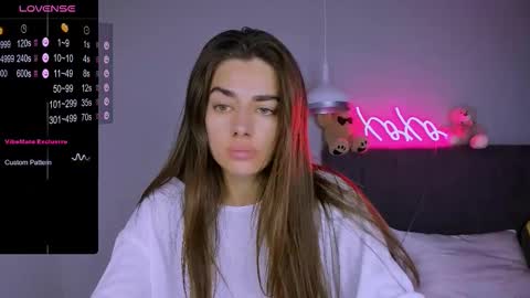 Snapshot of ashley__jess chatting on November 2025 05:06:01 PM Ashley online show from November 2025 05:06:01 PM