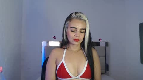 ashley__tylor online show from January 2025 04:47:02 AM