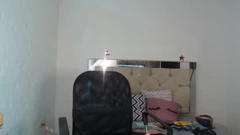 ashley__tylor online show from March 2025 09:33:02 AM