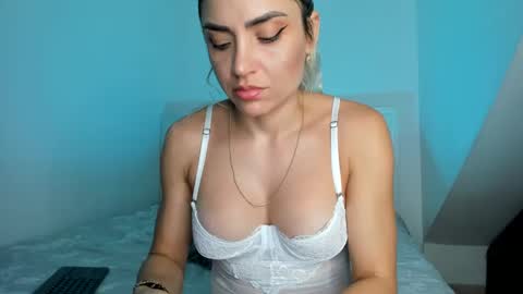 ashley_blair online show from December 2024 12:23:01 AM