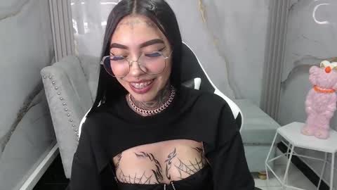 ashley_blum_v online show from October 2025 08:07:01 PM