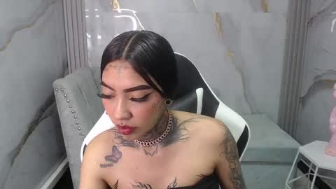 ashley_blum_v online show from October 2025 12:59:01 PM